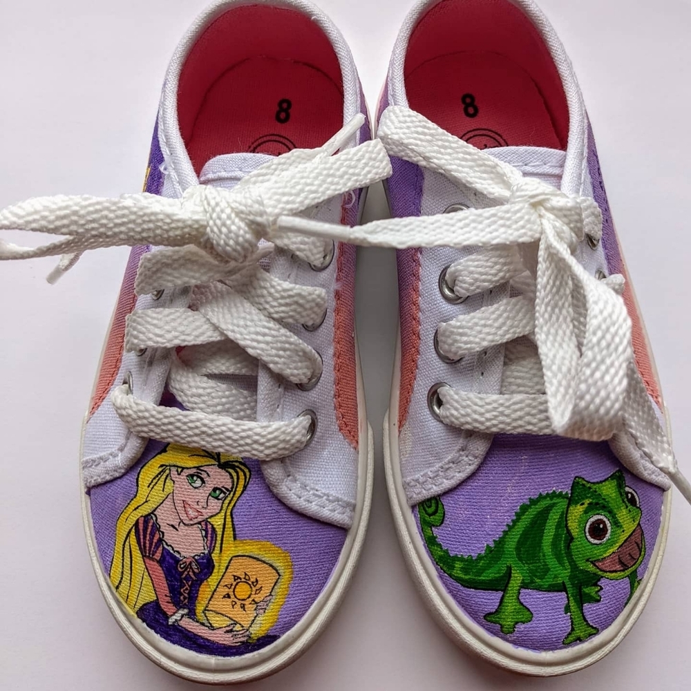Handpainted Tangled Shoes| Disney's Tangled.